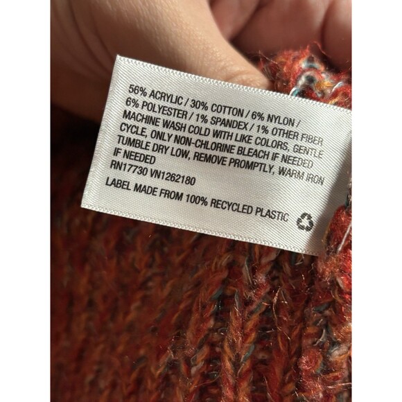 Universal Thread Target Women's V-neck Red Blend Button Cable Cardigan Small - Picture 6 of 7